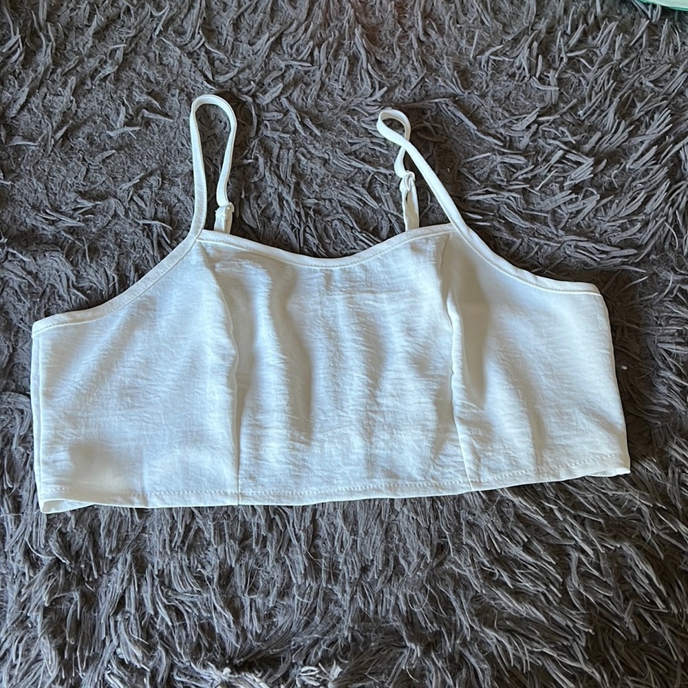 cropped tank top